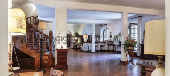 12 bedrooms Villa in Livorno, Italy No. 379409 5