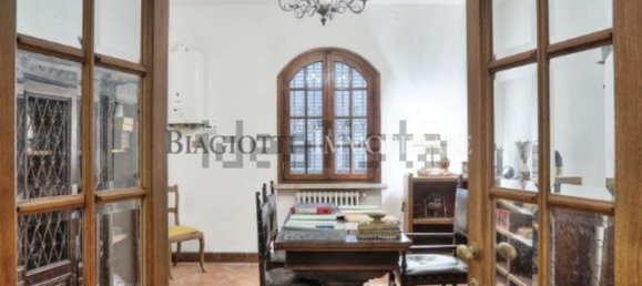 12 bedrooms Villa in Livorno, Italy No. 379409 17