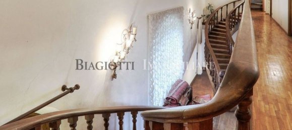 12 bedrooms Villa in Livorno, Italy No. 379409 19