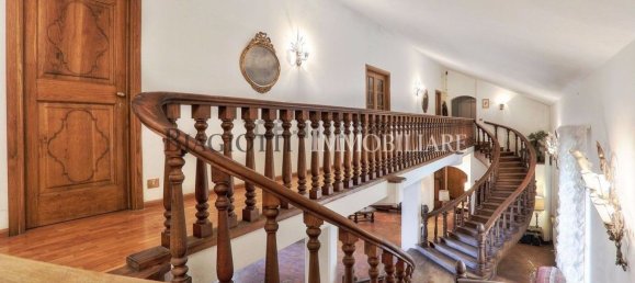 12 bedrooms Villa in Livorno, Italy No. 379409 24