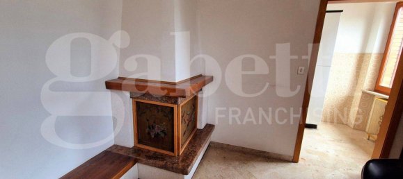 4 bedrooms House in Bettona, Italy No. 60681 10