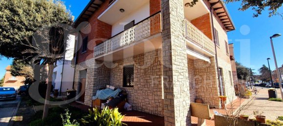 4 bedrooms House in Bettona, Italy No. 60681 26