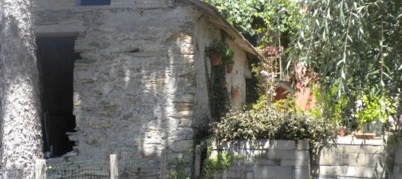 Studio in San Colombano Certenoli, Italy No. 254817 9