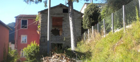 Studio in San Colombano Certenoli, Italy No. 254817 2
