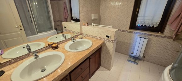 7 bedrooms House in Chianciano Terme, Italy No. 334846 15