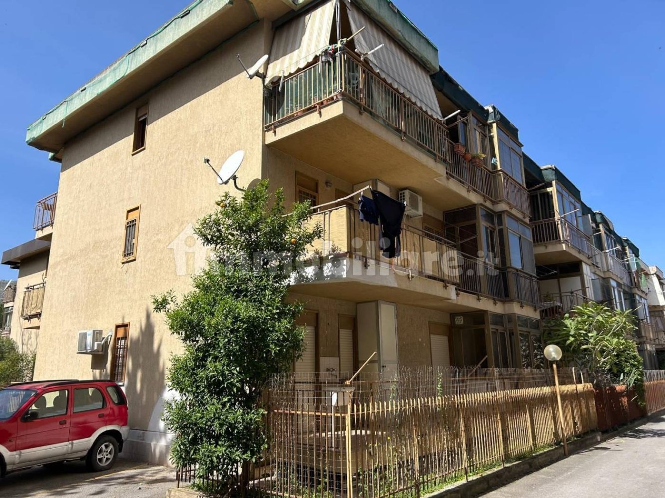 Apartamento T2 em Palermo, Italy N.º 188276