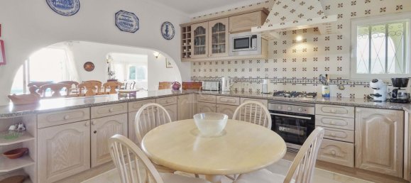 4 Schlafzimmer Haus in Lagoa, Portugal, Nr. 100626 11