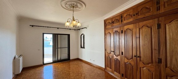 4 bedrooms House in Montenegro, Portugal No. 144212 25