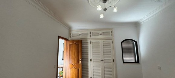 4 bedrooms House in Montenegro, Portugal No. 144212 17