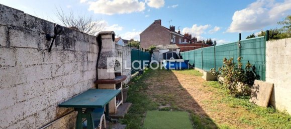 Casa de 4 dormitorios en Seclin, France No. 341593 6