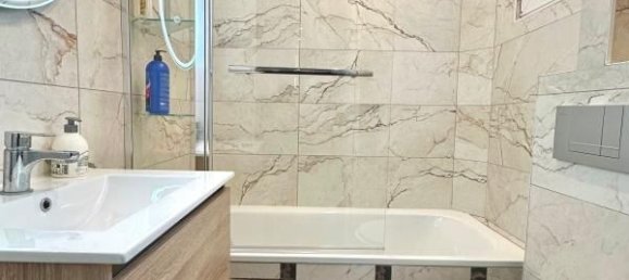 Apartamento de 2 dormitorios en Epinay-sur-Seine, France No. 168754 11