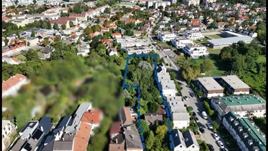 Terrain à Baden, Austria No. 235539