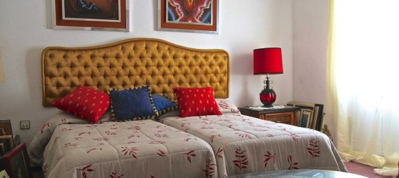 Apartamento de 4 dormitorios en Marbella, Spain No. 9918 4