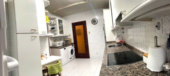 4 bedrooms Apartment in Basque Autonomous Community, Spain No. 164429 2