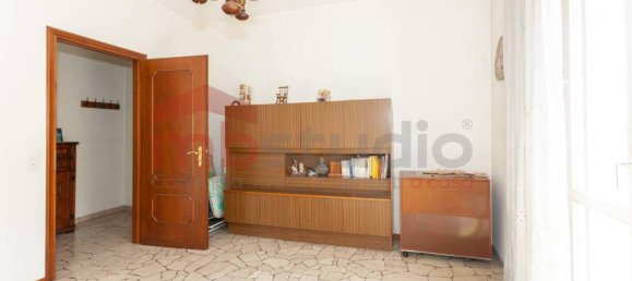 3غرفة شقة في Limido Comasco, Italy رقم 21002 18