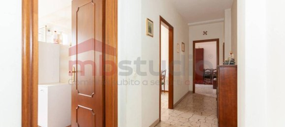 3غرفة شقة في Limido Comasco, Italy رقم 21002 11