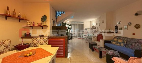 3 Schlafzimmer Villa in Manfredonia, Italy, Nr. 271426 17