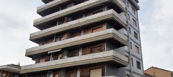 3 rooms Apartment in Cusano Milanino, Italy No. 59899 15