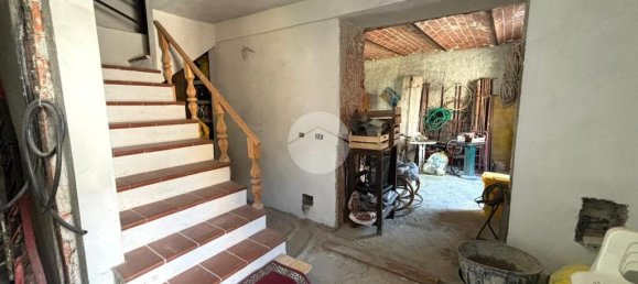 Дом с 3 спальнями в Пенанго, Италия № 263974 20