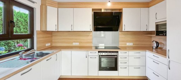 7 rooms Townhouse in Wurzburg, Germany No. 371110 5