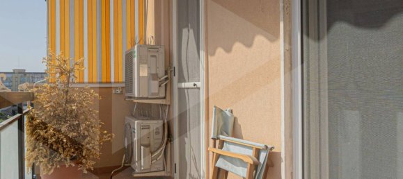 3 rooms Apartment in Bari, Italy No. 29806 10