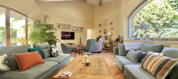 6 bedrooms Castles in Aix-en-Provence, France No. 298646 14