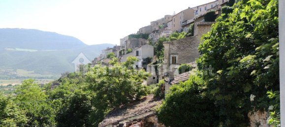 2 bedrooms Apartment in Capestrano, Italy No. 278964 6