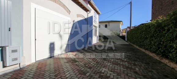 6غرفة منزل في San Giacomo delle Segnate, Italy رقم 78771 3