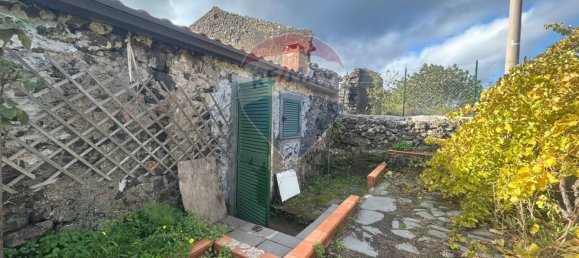 1 bedroom House in Belpasso, Italy No. 77172 18