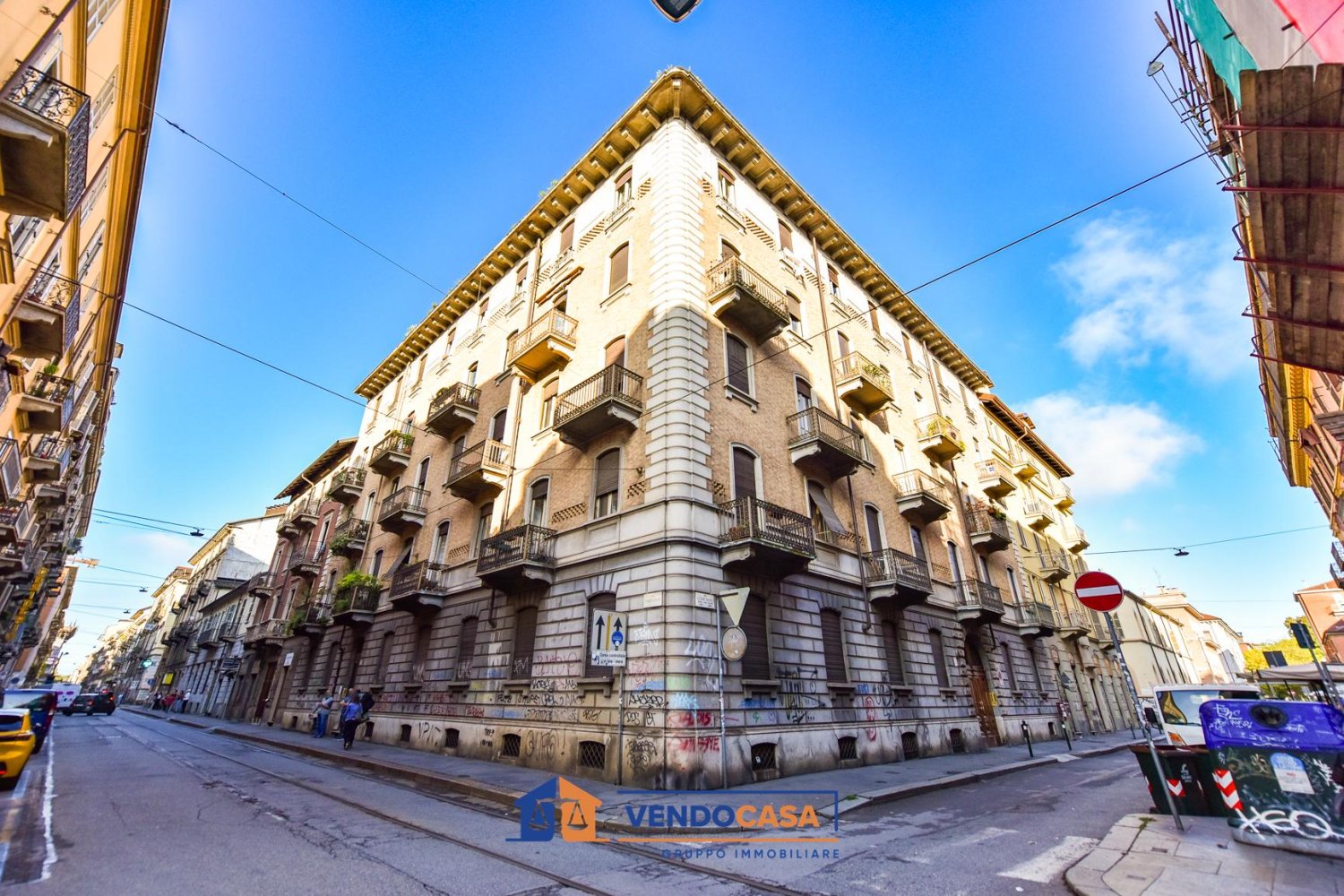 5غرفة شقة في Turin, Italy رقم 348766