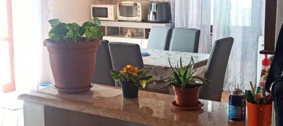 6 rooms Apartment in Crevalcore, Italy No. 15378 2
