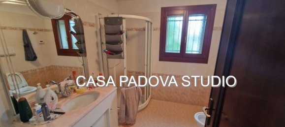 Villa de 9 habitaciónes en Bovolenta, Italy No. 60474 15