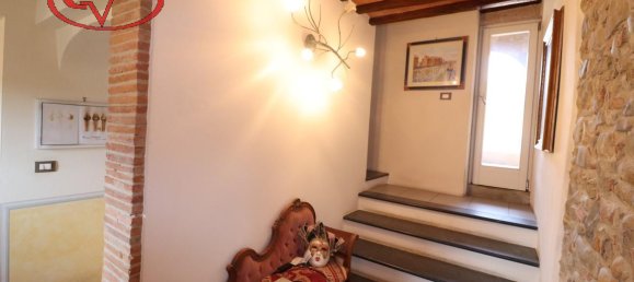 5 rooms Apartment in Laterina Pergine Valdarno, Italy No. 228190 2