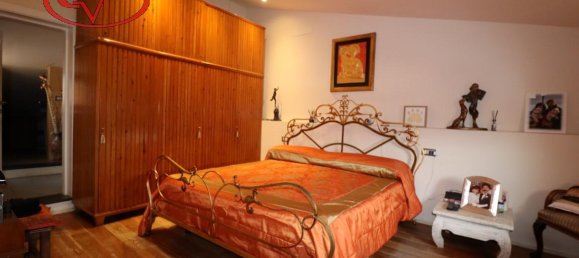 5 rooms Apartment in Laterina Pergine Valdarno, Italy No. 228190 15