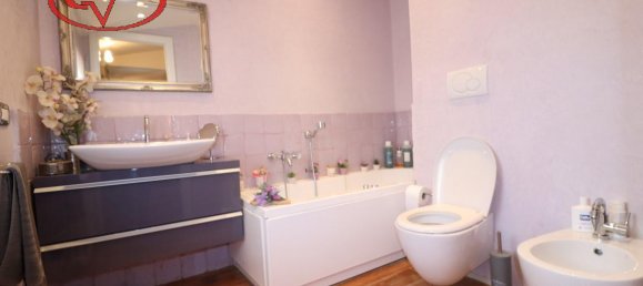 5 rooms Apartment in Laterina Pergine Valdarno, Italy No. 228190 9