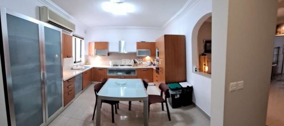 Квартира с 3 спальнями в Слима, Мальта № 4178 3