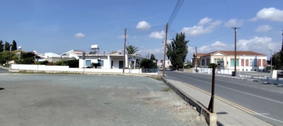 534 m² terreno en venta en Larnaka, Cyprus № 181337 4