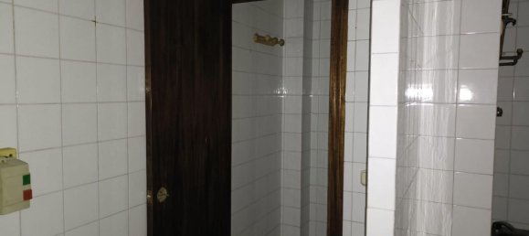  عقار تجاري في Cordoba, Spain 77متر مربع رقم 152413 4