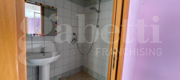 1 room Warehouse in Gaeta, Italy No. 324320 11