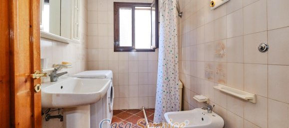 4-salle Appartement à Collepasso, Italy No. 228226 13