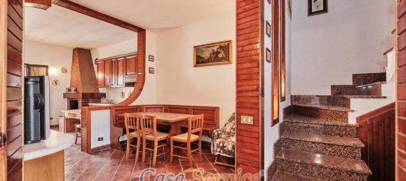 4-salle Appartement à Collepasso, Italy No. 228226 6