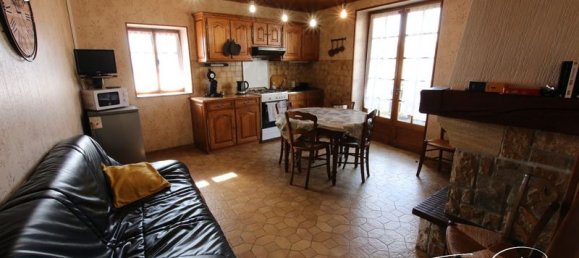 4 Schlafzimmer Haus in Ain, France, Nr. 199858 3