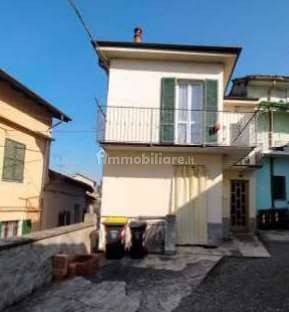 2 غرف نوم منزل في Villalvernia, Italy رقم 12785