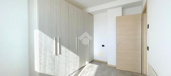 3-salle Appartement à Cornaredo, Italy No. 60343 16