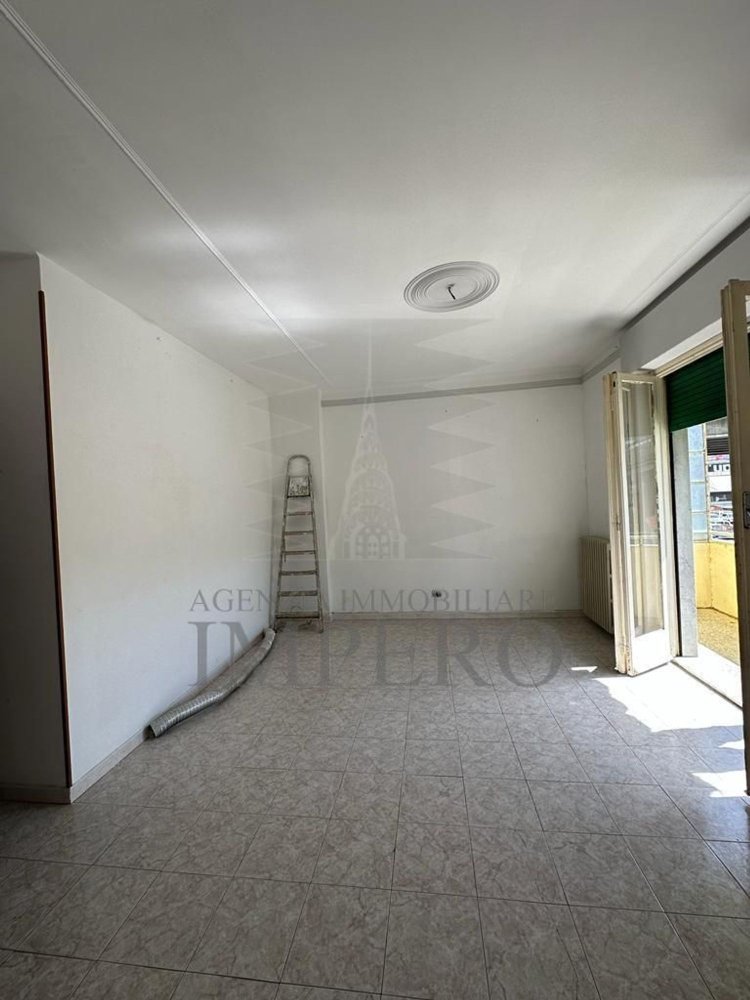 Apartamento de 3 habitaciónes en Ventimiglia, Italy No. 63219