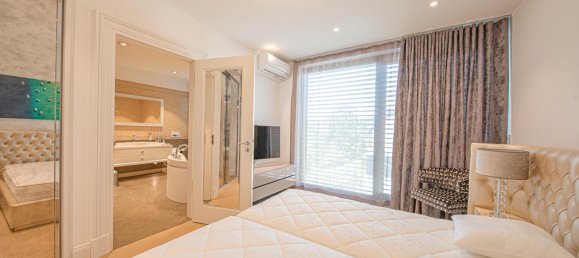 3 Schlafzimmer Doppelhaus in Baden-Baden, Germany, Nr. 52331 8