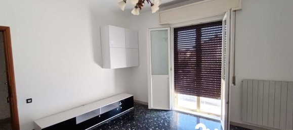 4 rooms Apartment in San Giuliano Terme, Italy No. 270368 2