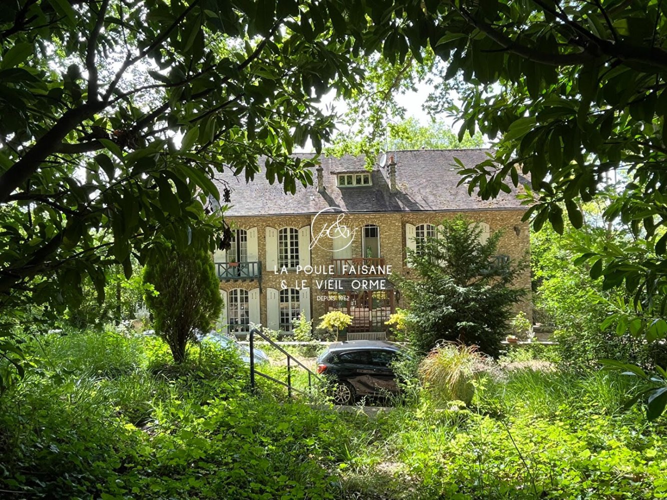 30 غرف نوم منزل في Maintenon, France رقم 89390