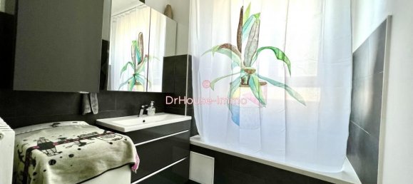 Apartamento de 3 dormitorios en Beynes, France No. 114432 13