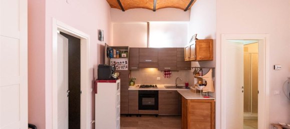 2 Schlafzimmer Wohnung in Pistoia, Italy, Nr. 365087 7
